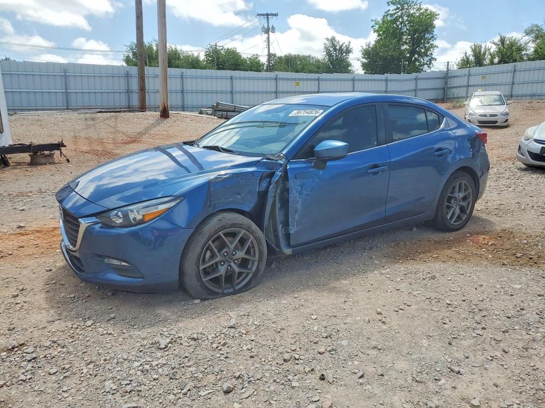 2017 MAZDA 3