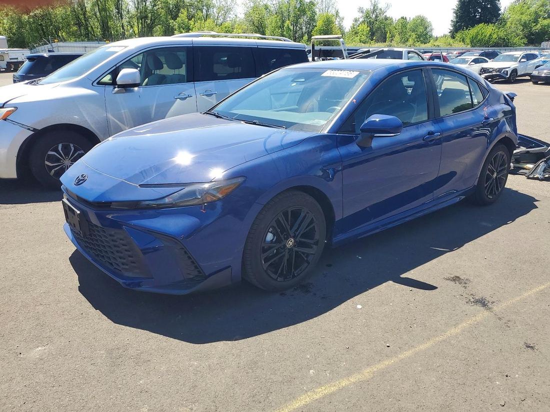 2025 TOYOTA CAMRY