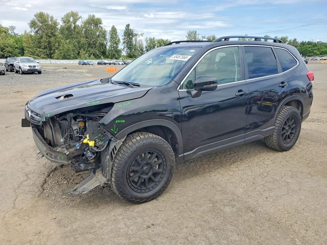 2022 SUBARU FORESTER