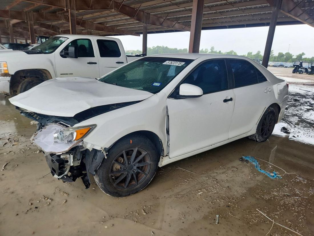 2012 TOYOTA CAMRY