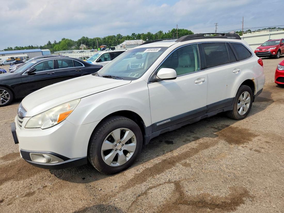 2011 SUBARU OUTBACK