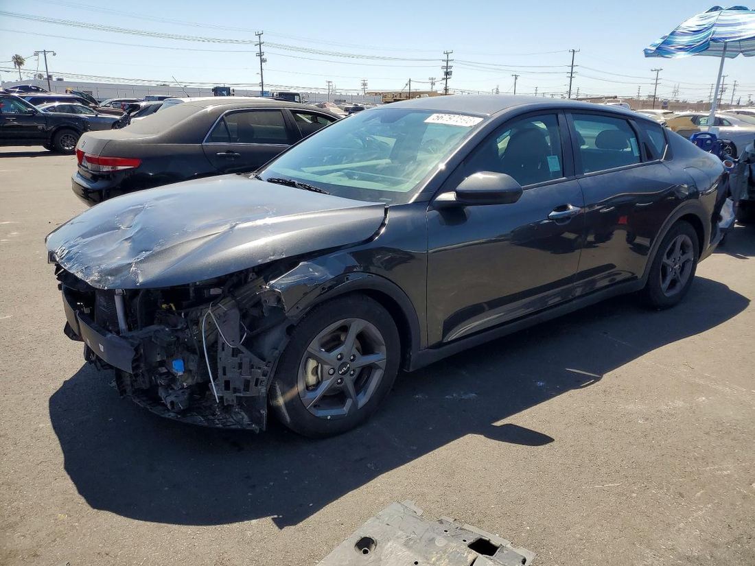 2025 KIA K4