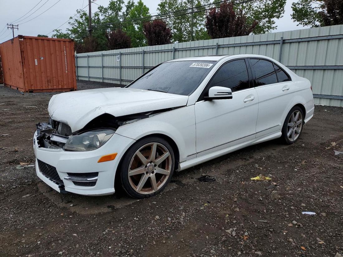 2014 MERCEDES-BENZ C