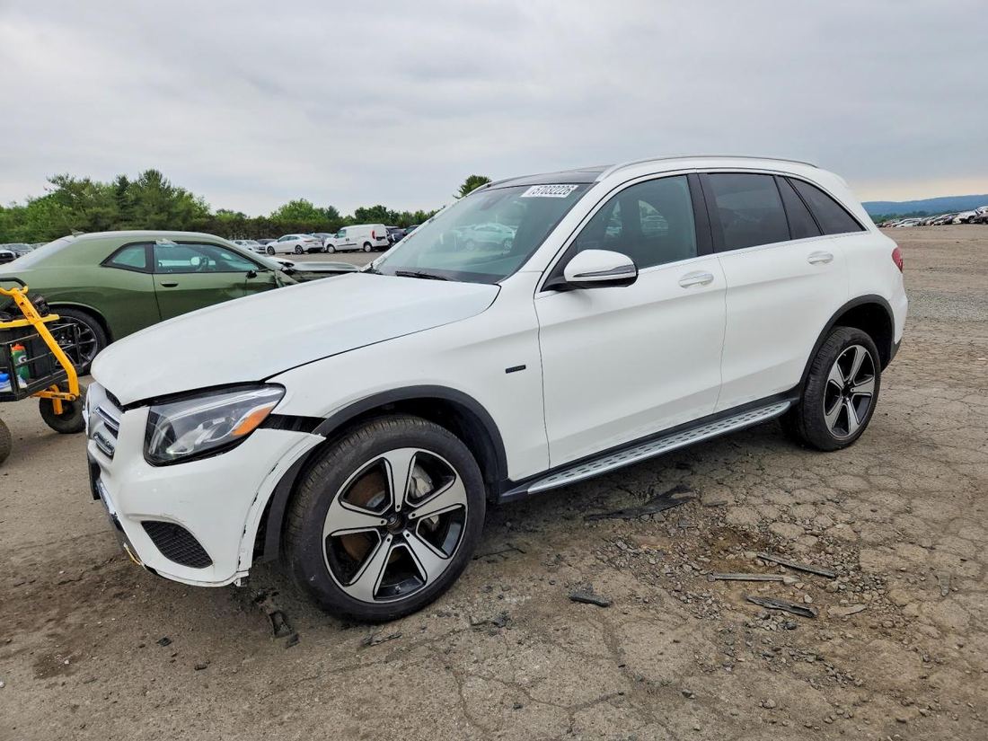 2019 MERCEDES-BENZ GLC