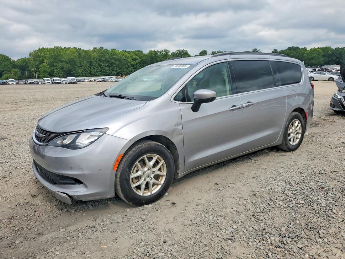 2021 CHRYSLER VOYAGER