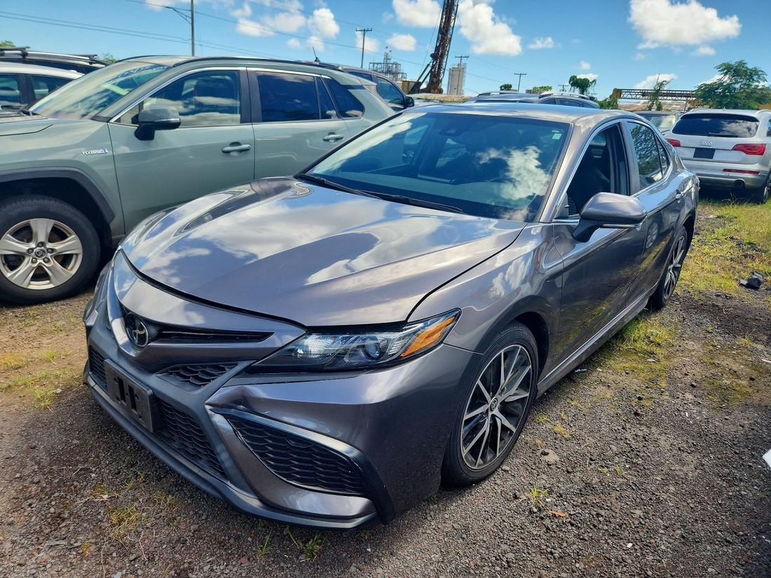 2022 TOYOTA CAMRY