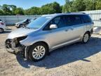 2014 TOYOTA SIENNA