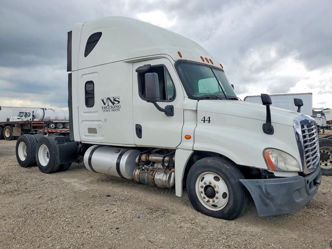 2016 FREIGHTLINER CASCADIA 125