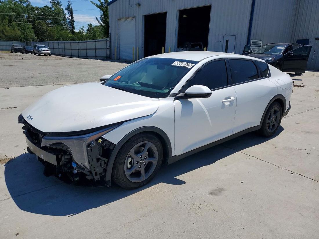 2025 KIA K4