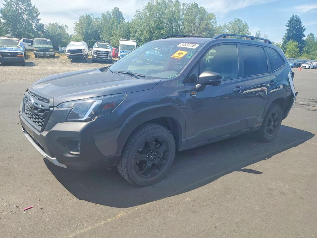 2022 SUBARU FORESTER