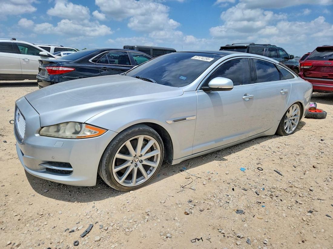 2011 JAGUAR XJ