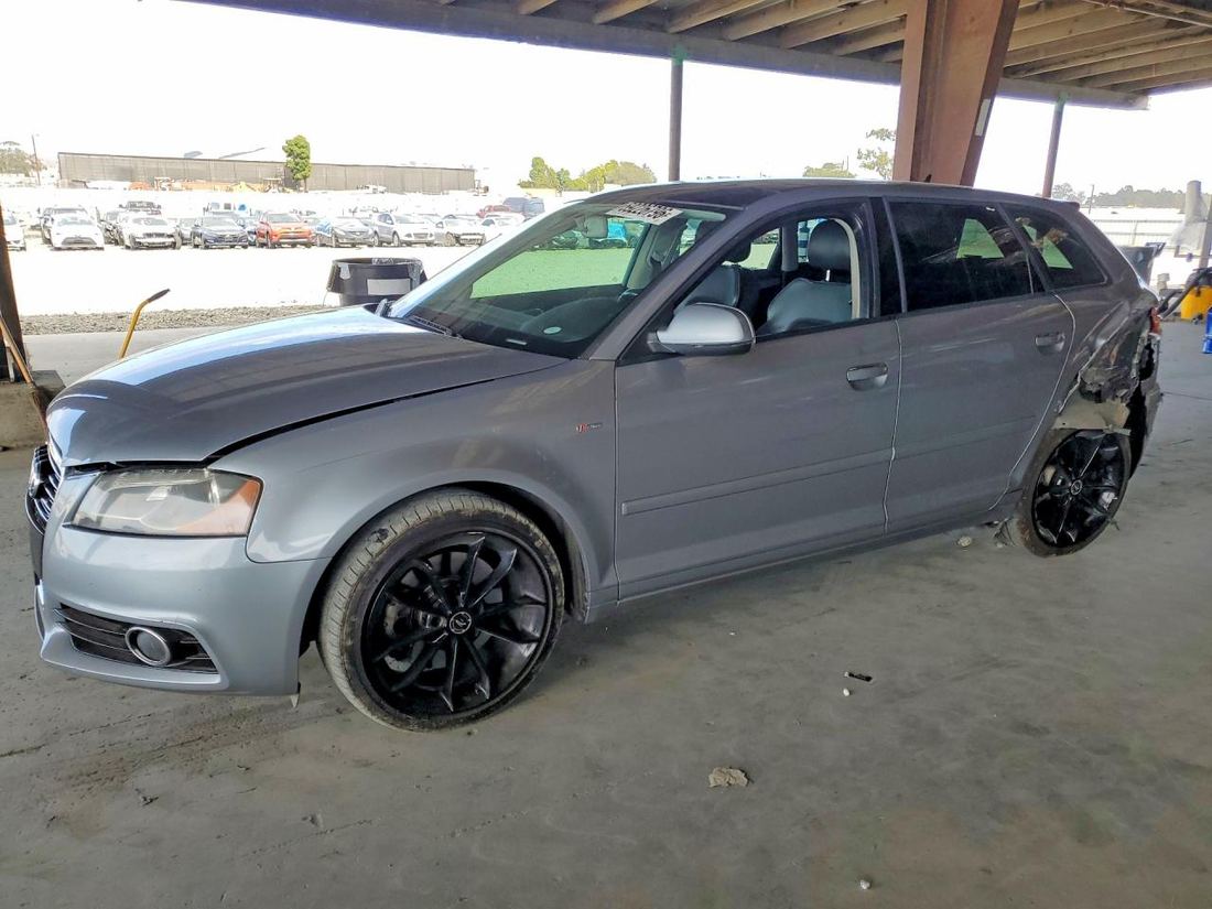 2011 AUDI A3