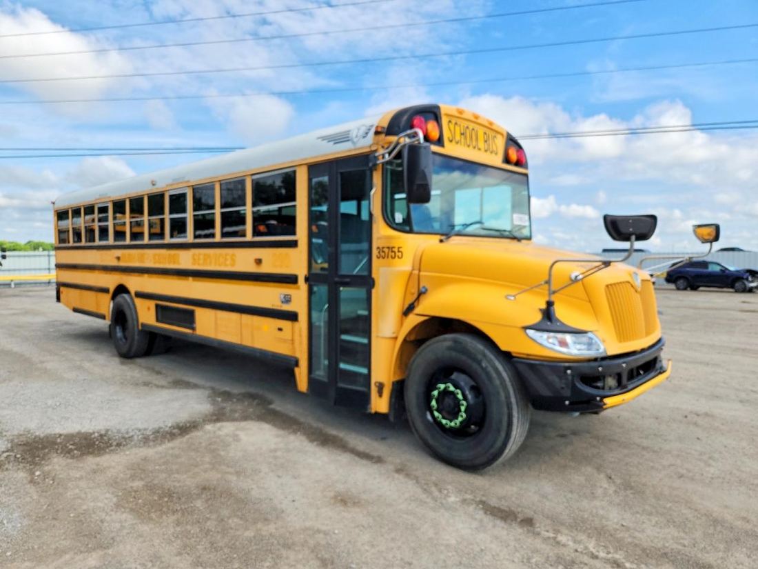 2013 IC CORPORATION CE SERIES SCHOOL