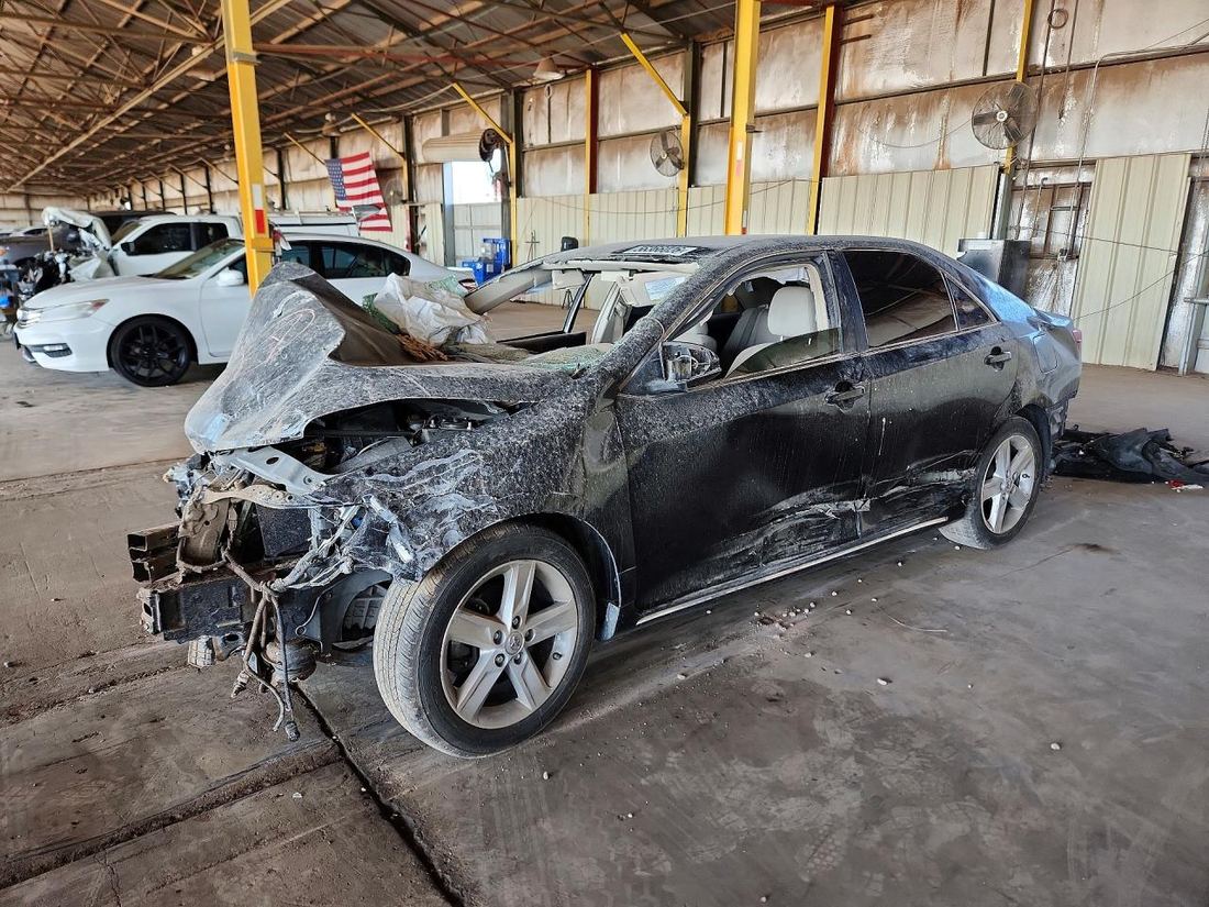 2012 TOYOTA CAMRY