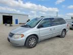 2004 CHRYSLER TOWN & COUNTRY