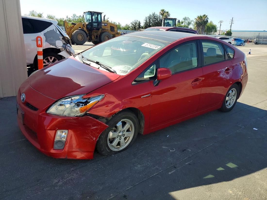 2011 TOYOTA PRIUS