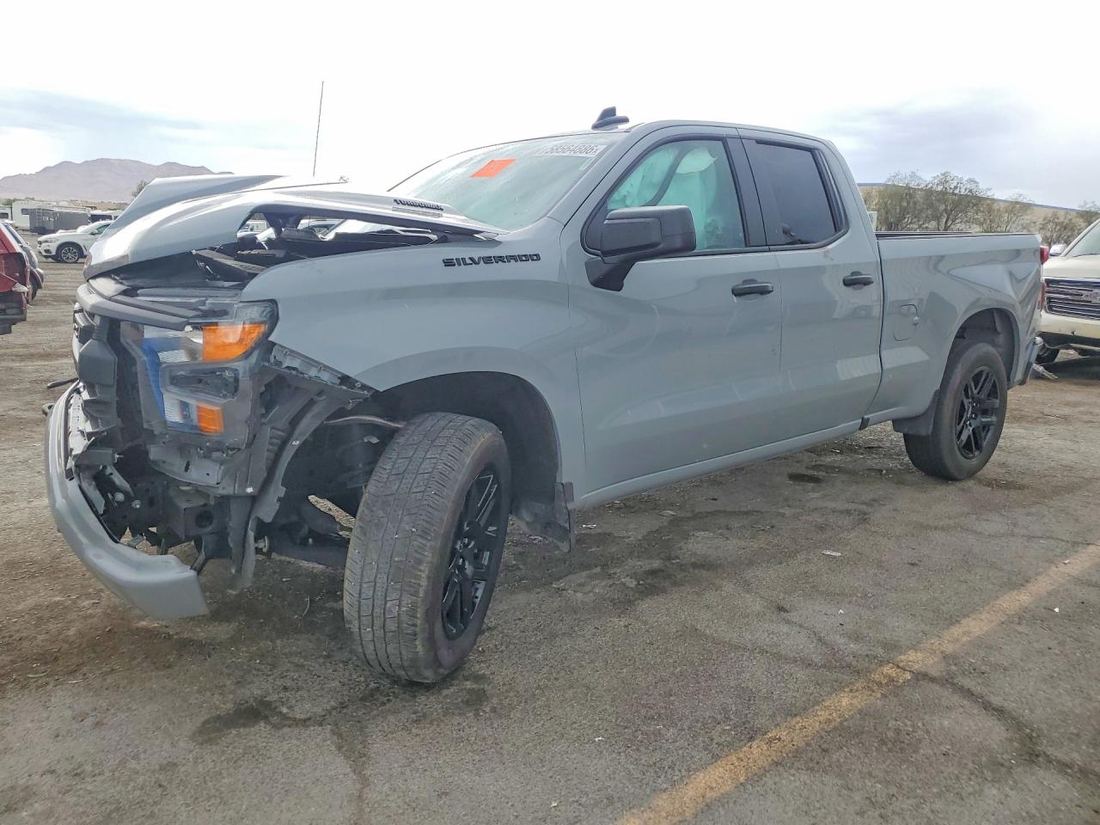 2025 CHEVROLET SILVERADO