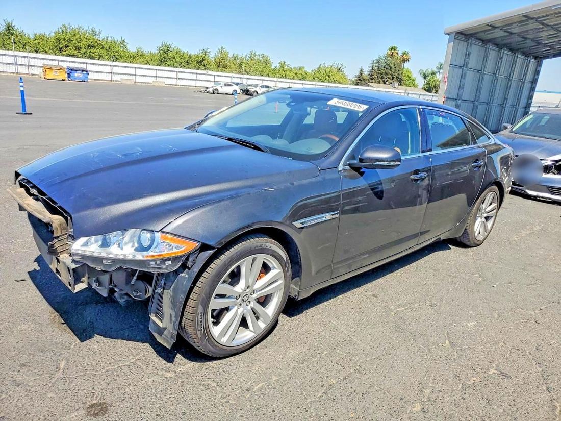 2011 JAGUAR XJL