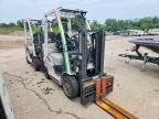 2014 UNICARIERS FORKLIFT