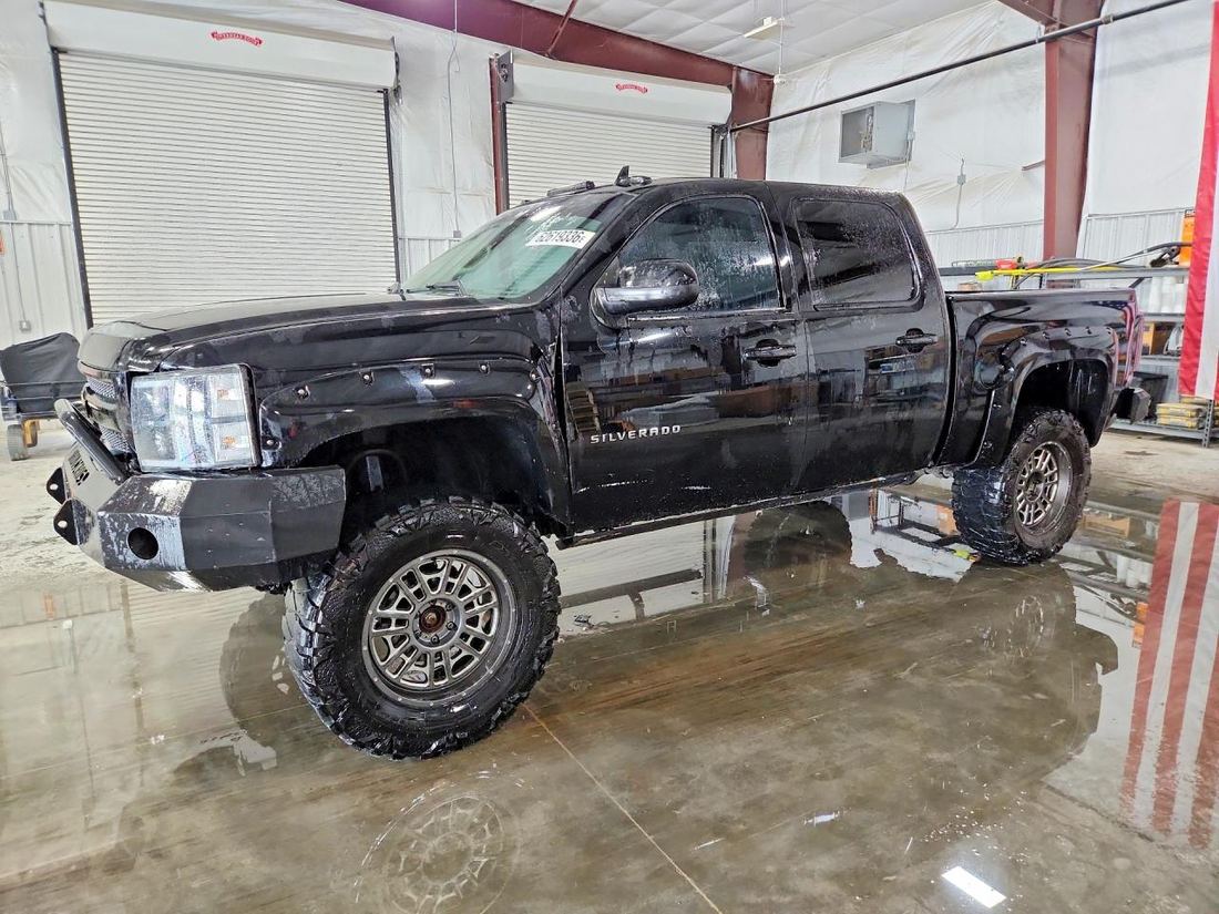 2011 CHEVROLET SILVERADO