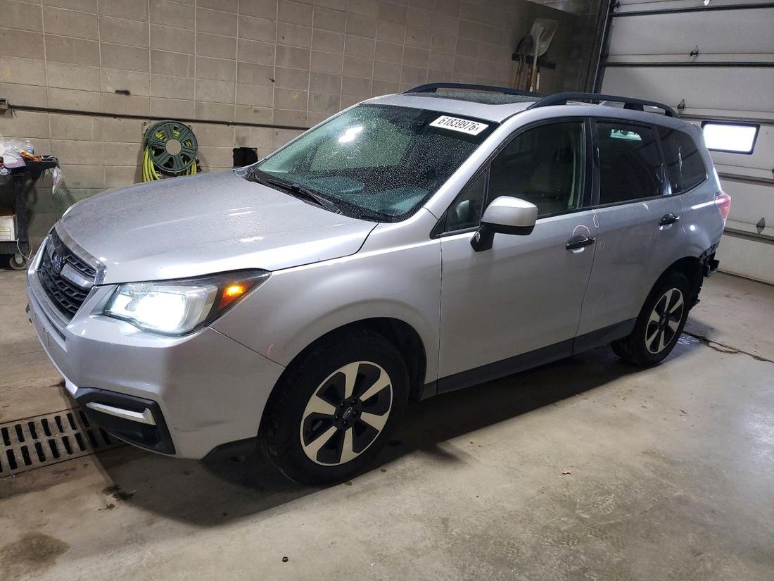 2017 SUBARU FORESTER