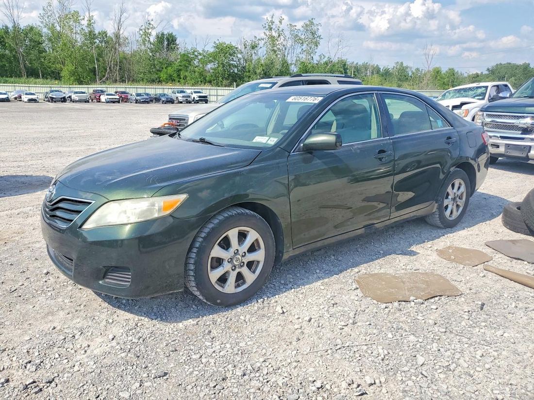 2011 TOYOTA CAMRY