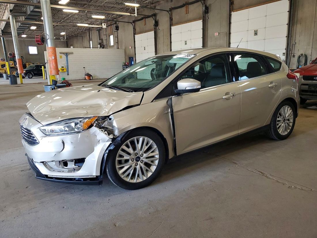 2017 FORD FOCUS