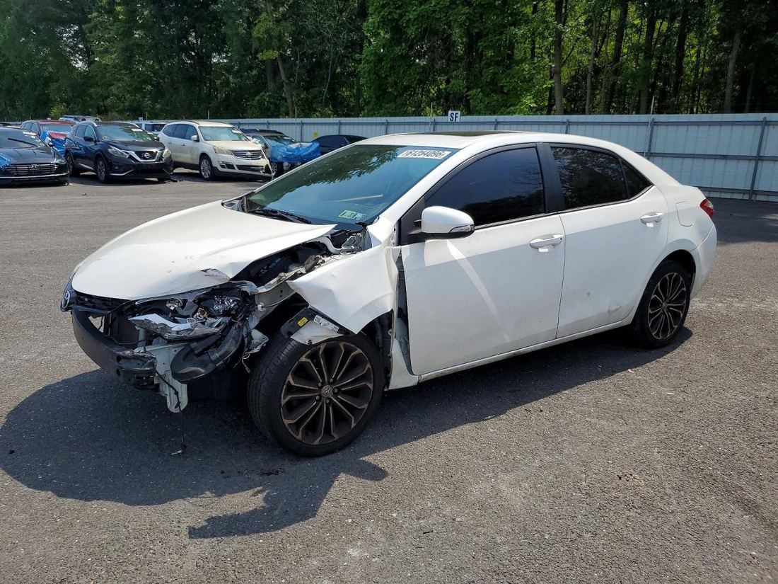 2016 TOYOTA COROLLA