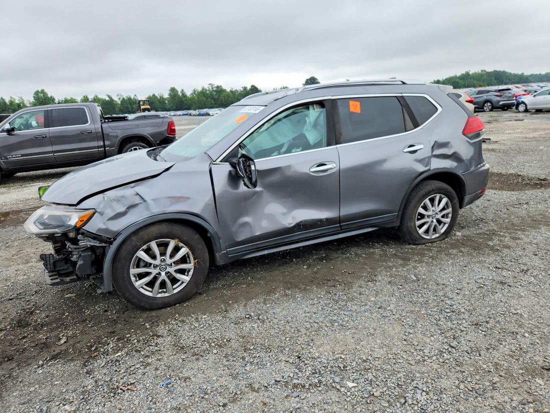 2017 NISSAN ROGUE