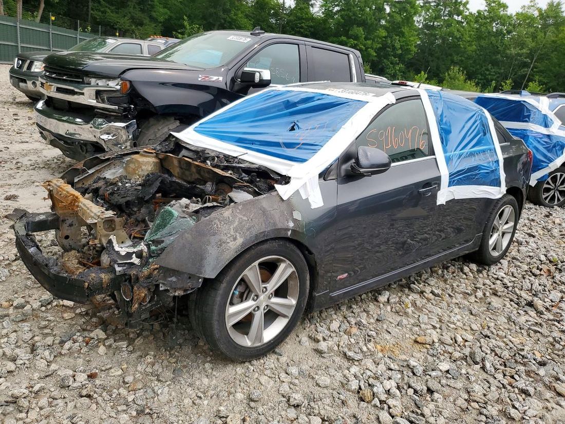 2013 CHEVROLET CRUZE