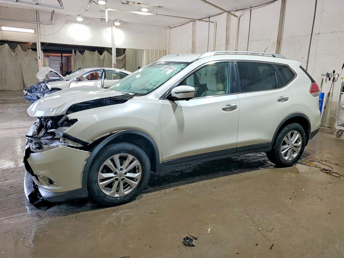 2016 NISSAN ROGUE