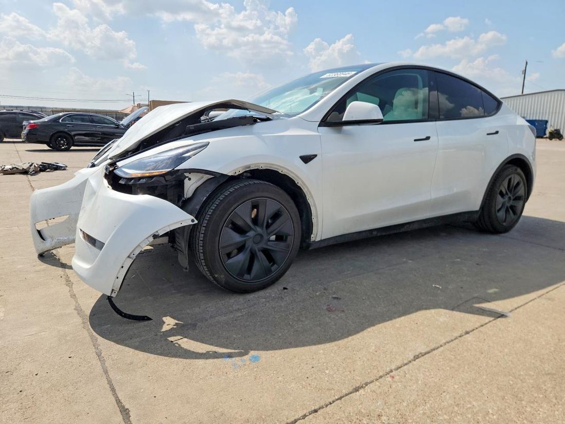 2024 TESLA MODEL  Y