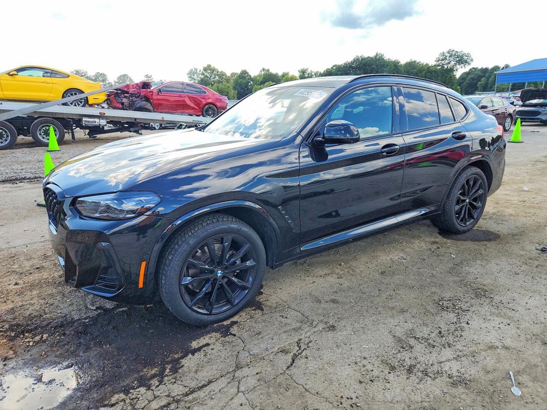 2025 BMW X4