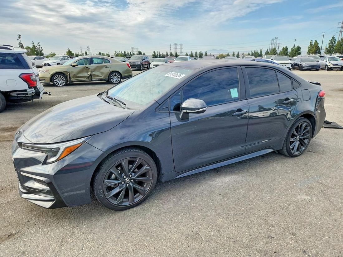 2024 TOYOTA COROLLA