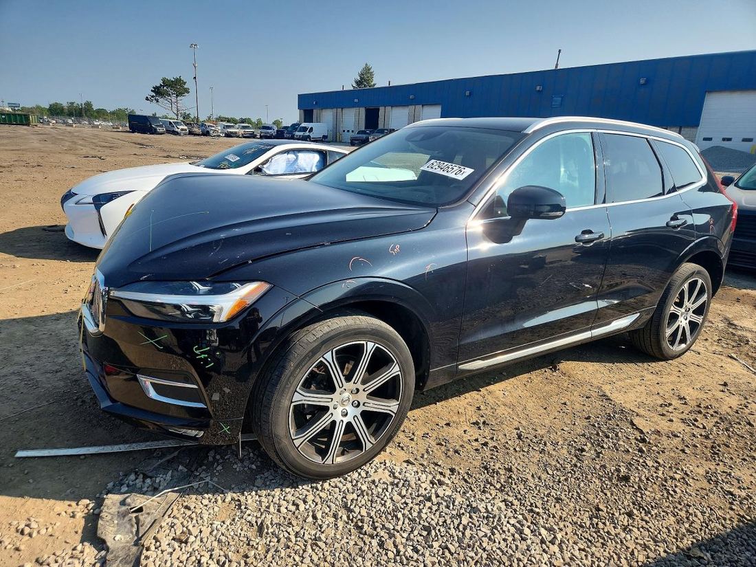 2021 VOLVO XC60