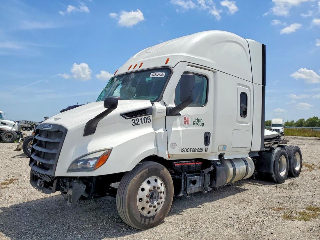 2022 FREIGHTLINER CASCADIA 116