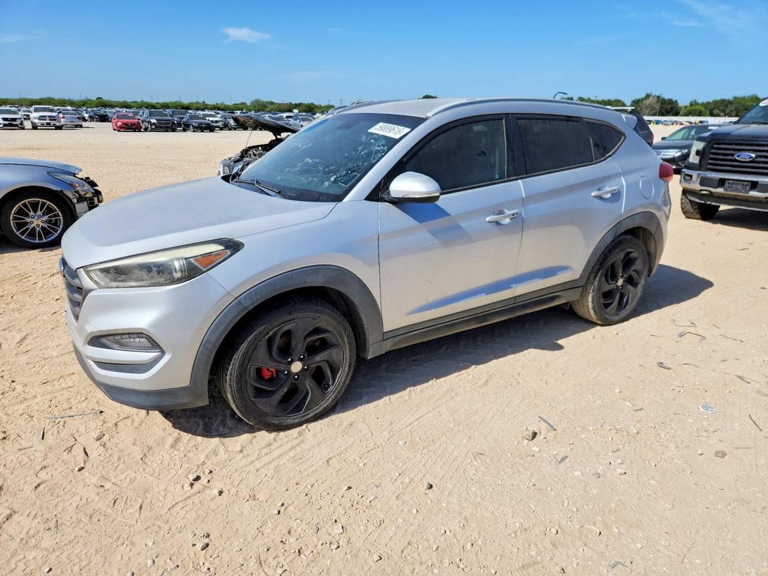 2016 HYUNDAI TUCSON