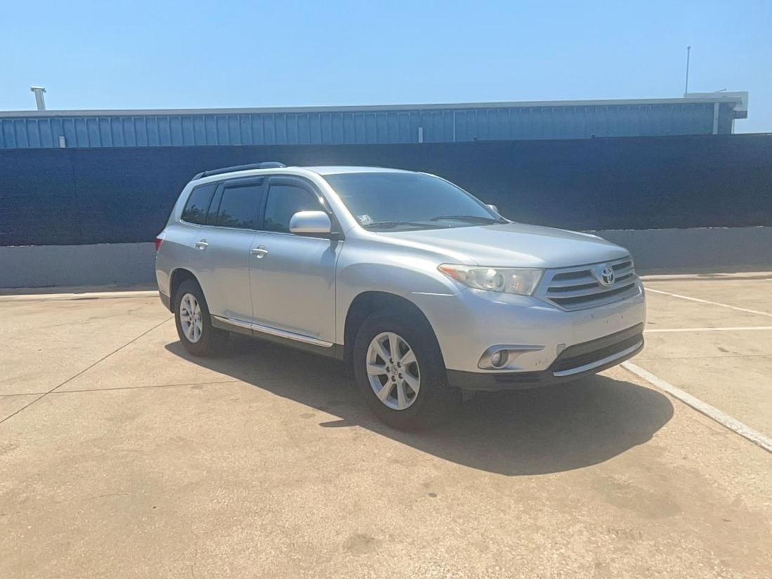 2012 TOYOTA HIGHLANDER