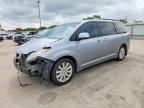 2013 TOYOTA SIENNA