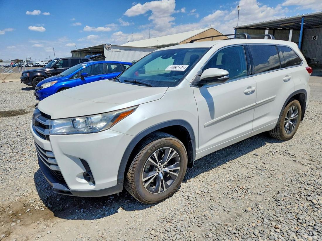 2017 TOYOTA HIGHLANDER