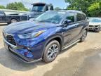 2025 TOYOTA HIGHLANDER