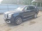 2017 GMC YUKON
