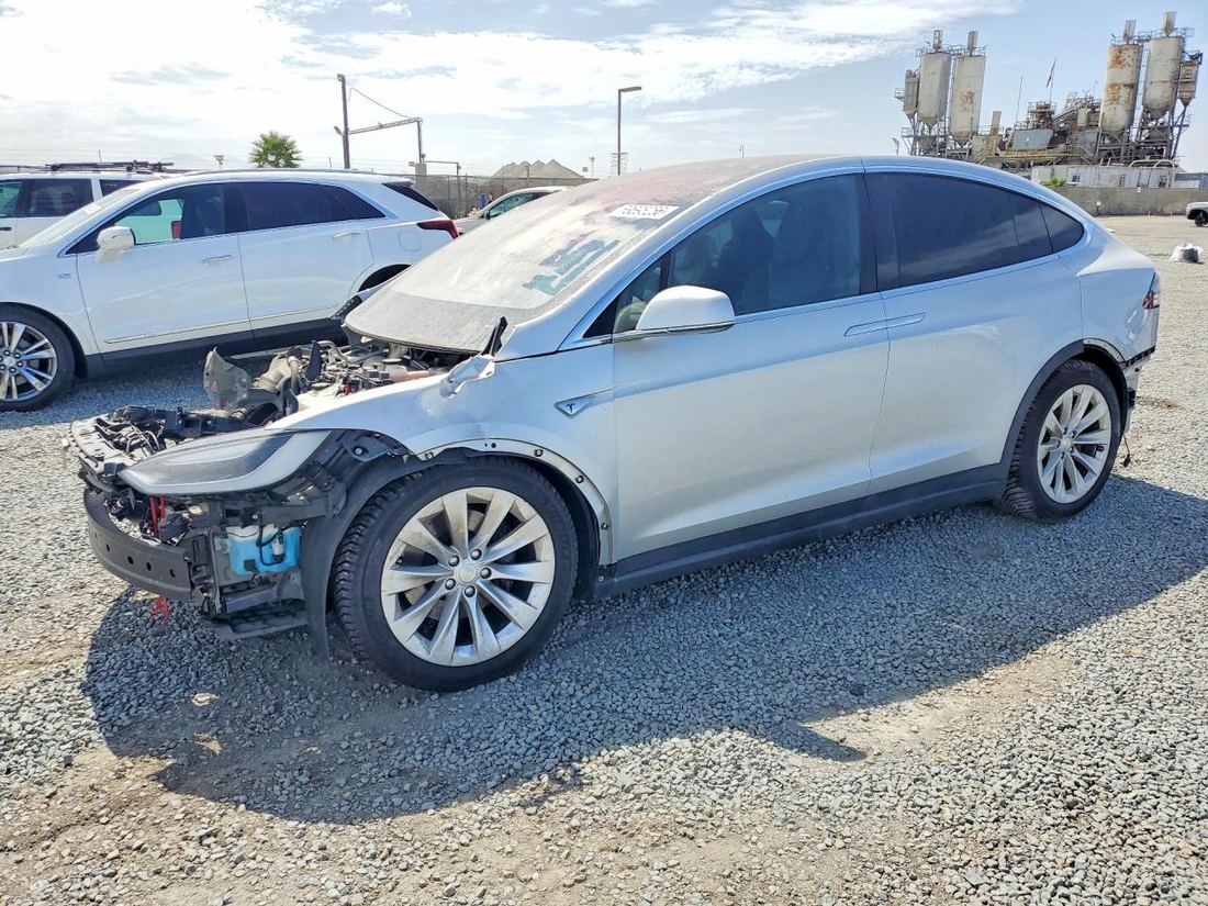 2016 TESLA MODEL X
