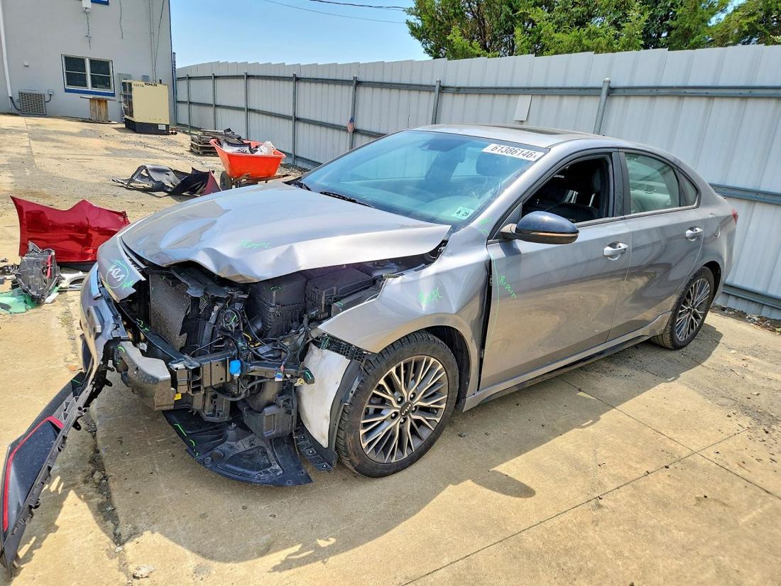 2024 KIA FORTE