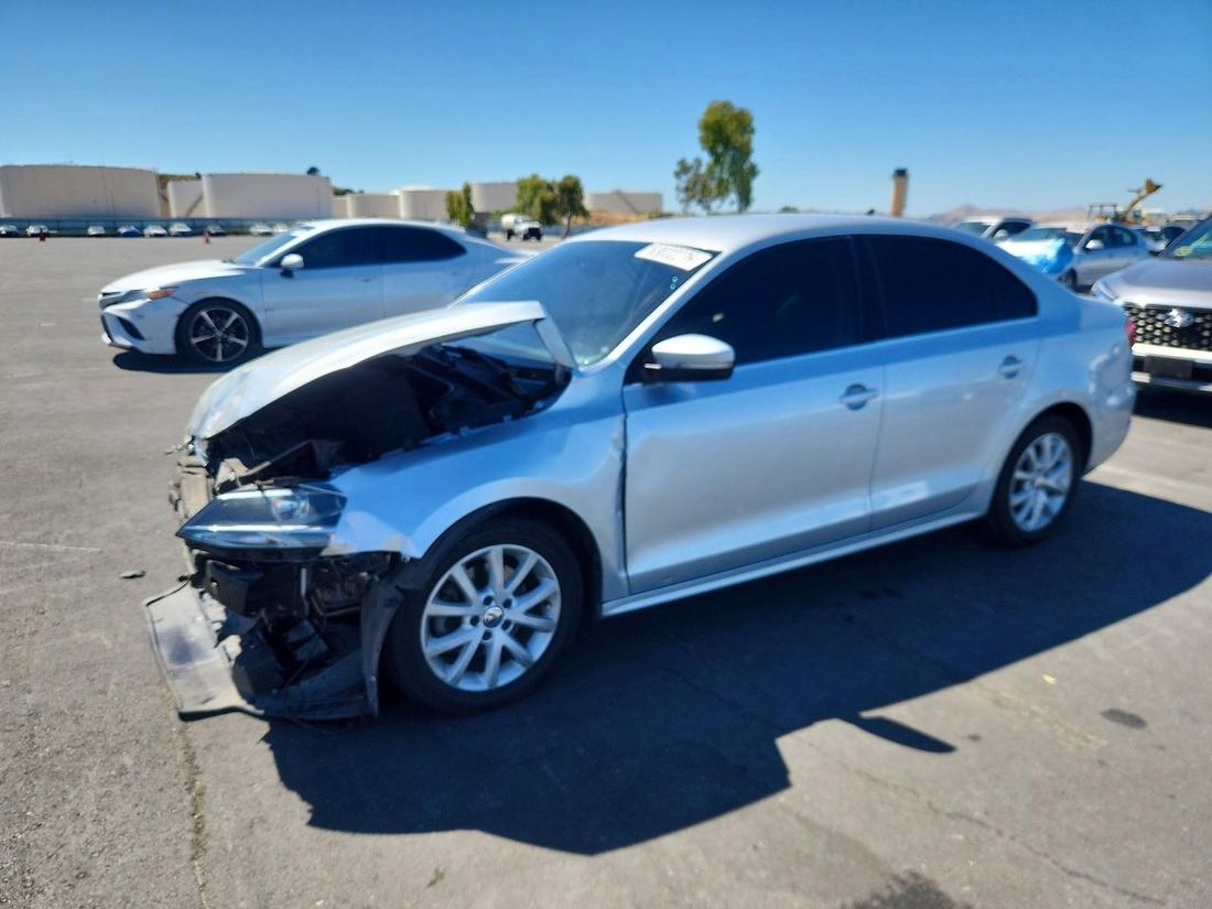 2013 VOLKSWAGEN JETTA
