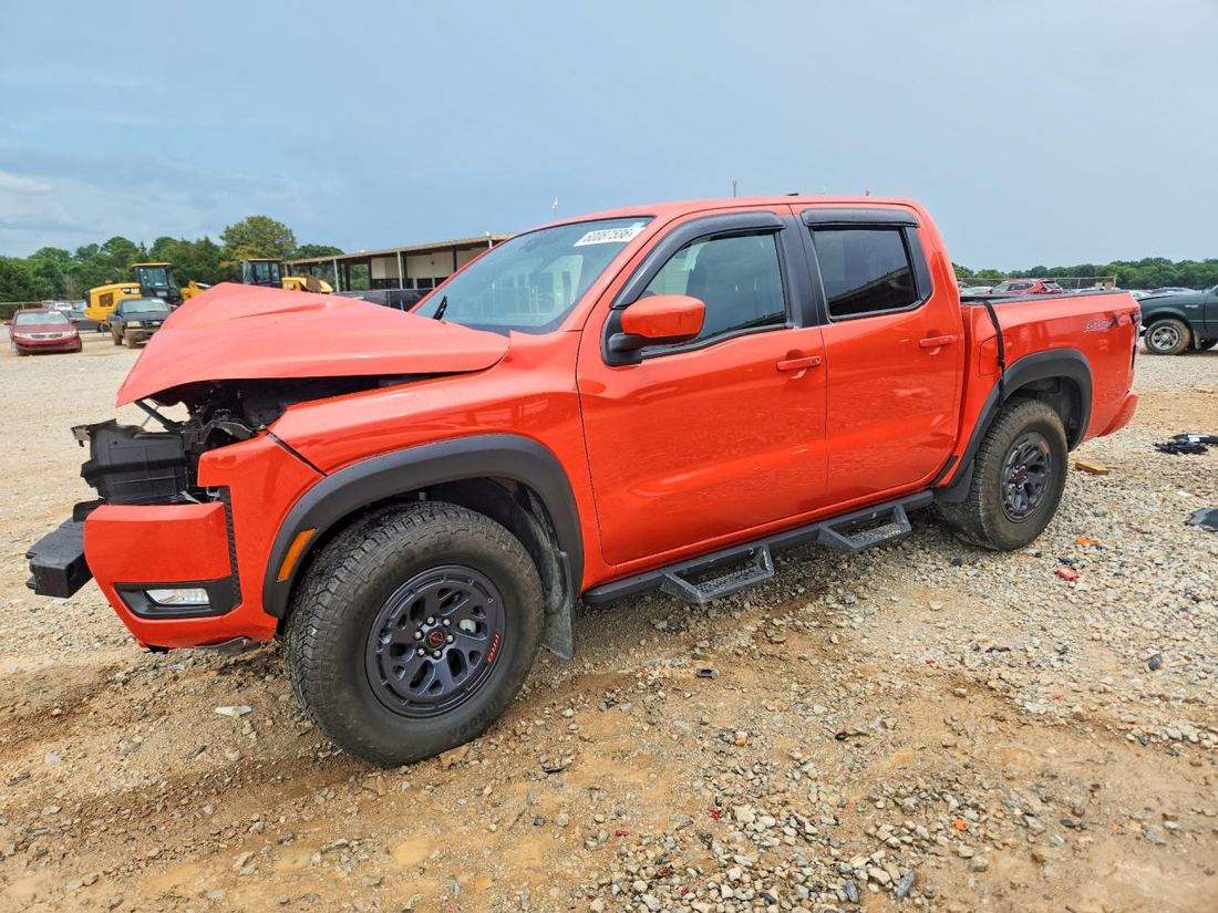 2025 NISSAN FRONTIER