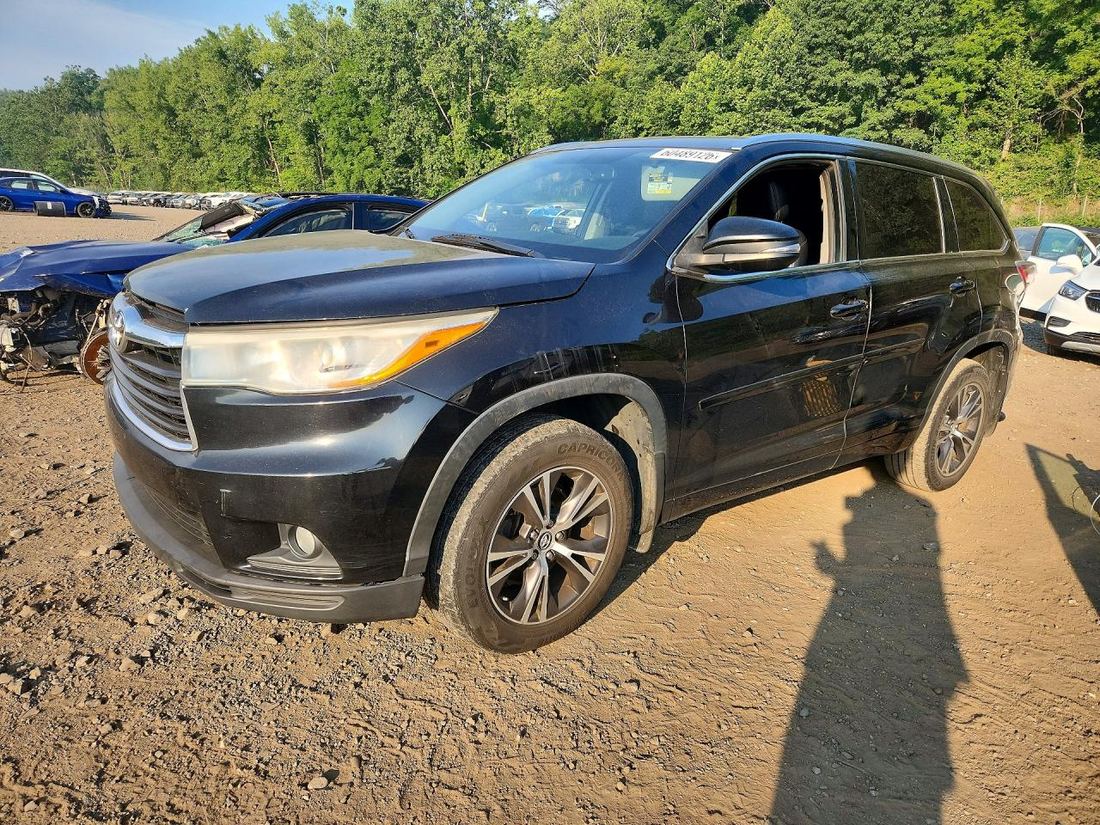 2016 TOYOTA HIGHLANDER