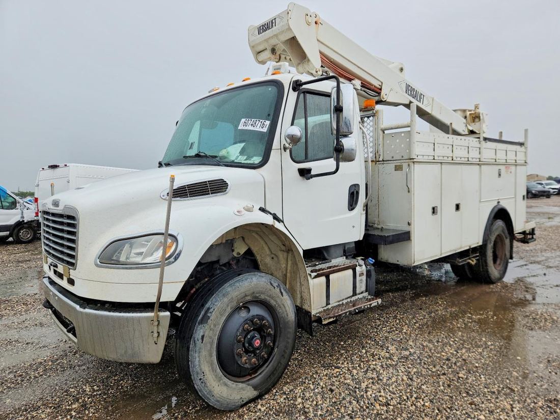 2016 FREIGHTLINER M2