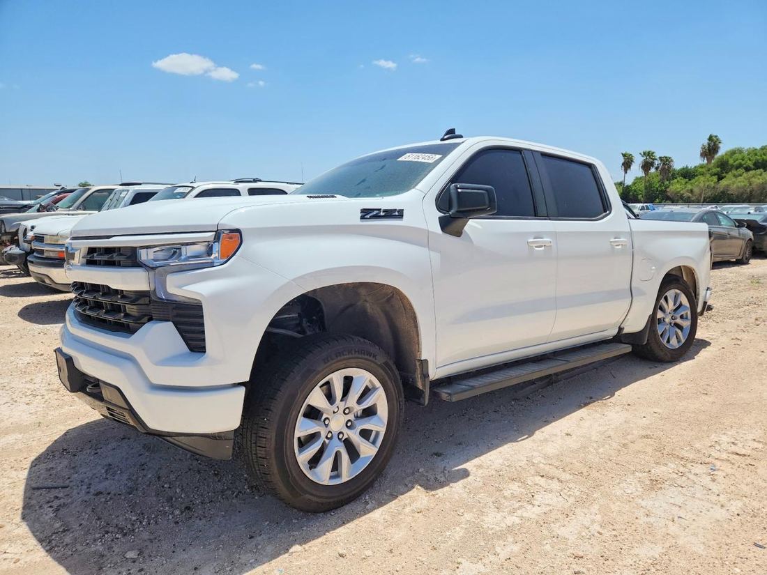 2025 CHEVROLET SILVERADO