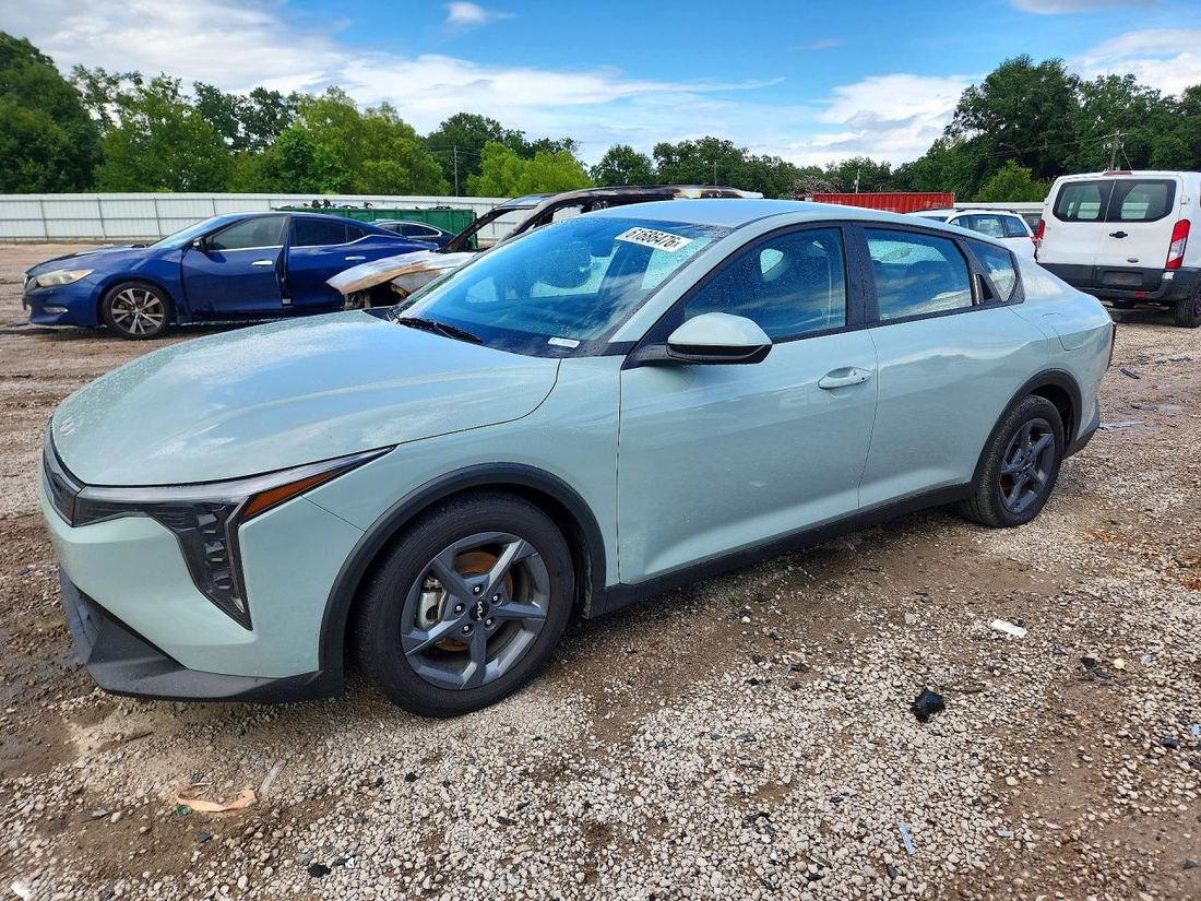 2025 KIA K4